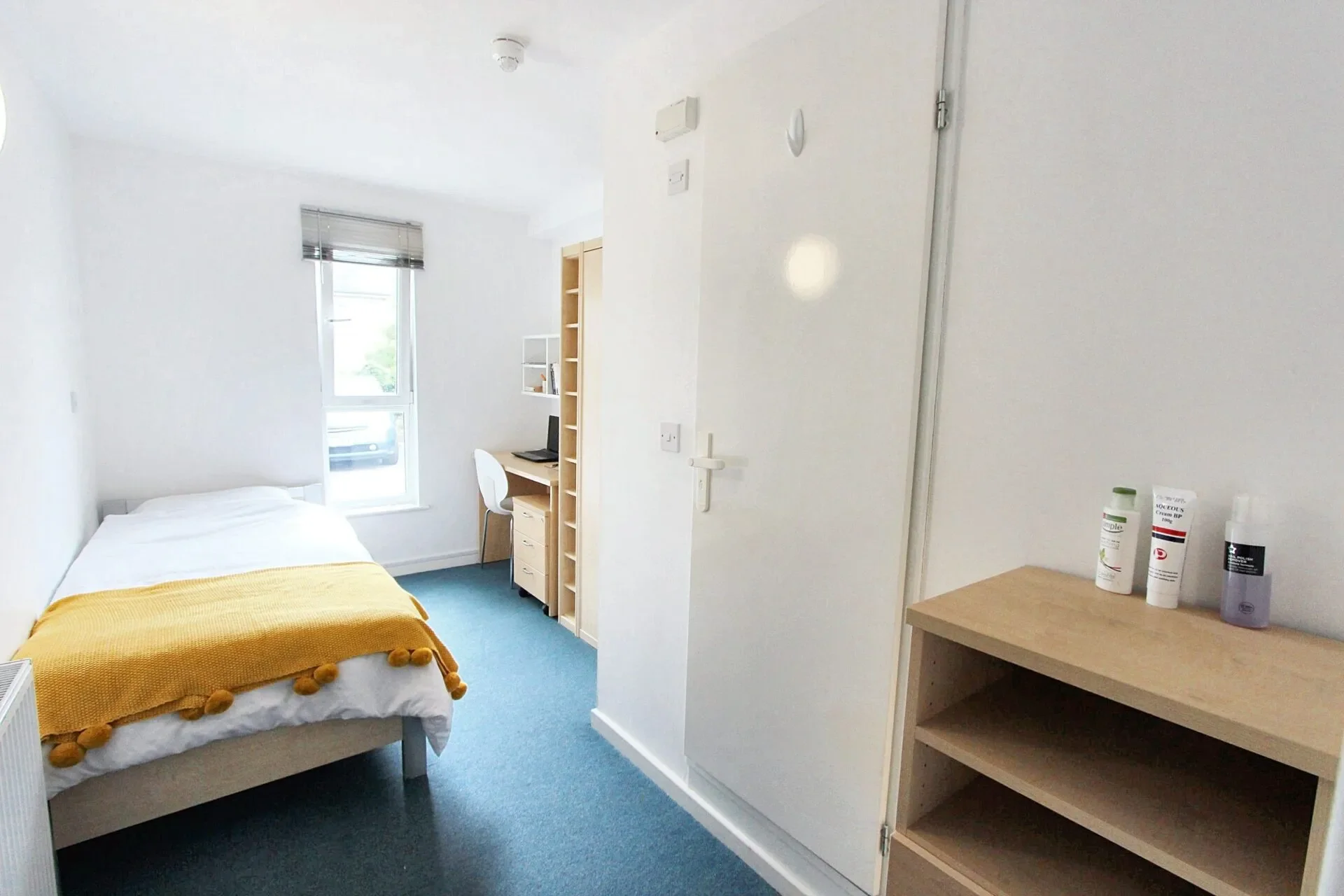 Flat Tonbridge Road in Maidstone