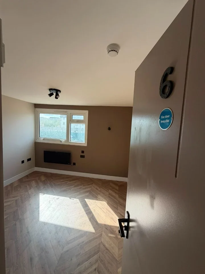 Room Humber Way in Basildon