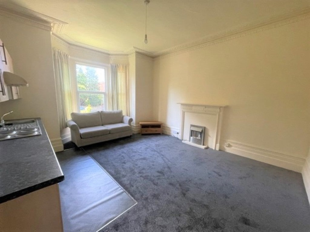 Flat Northenden Road in Trafford