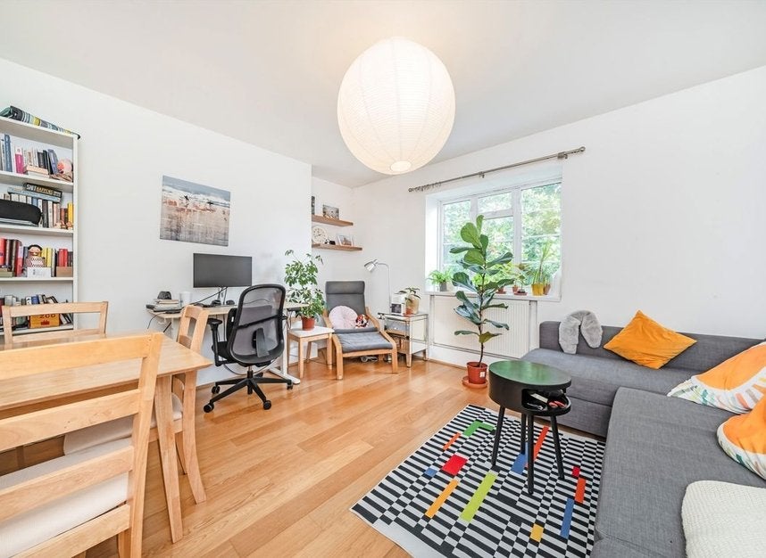 Flat Maida Vale in City of Westminster