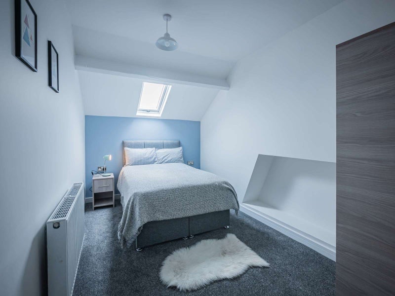 Room Dodworth Road in Barnsley