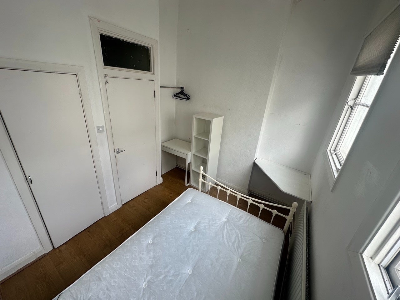 Room Colville Square in Greater London