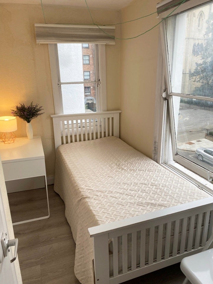 Room Colville Square in Greater London