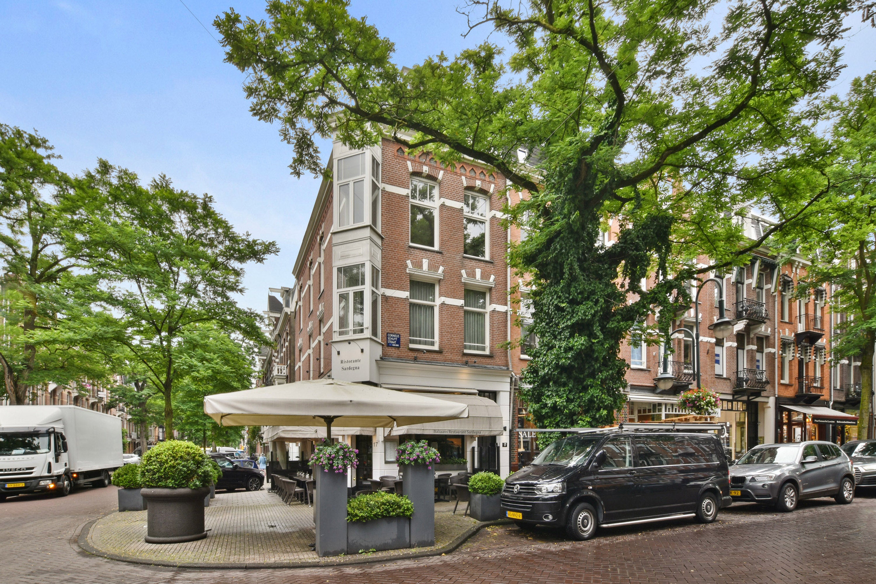Appartement Cornelis Schuytstraat 17 2 in Amsterdam