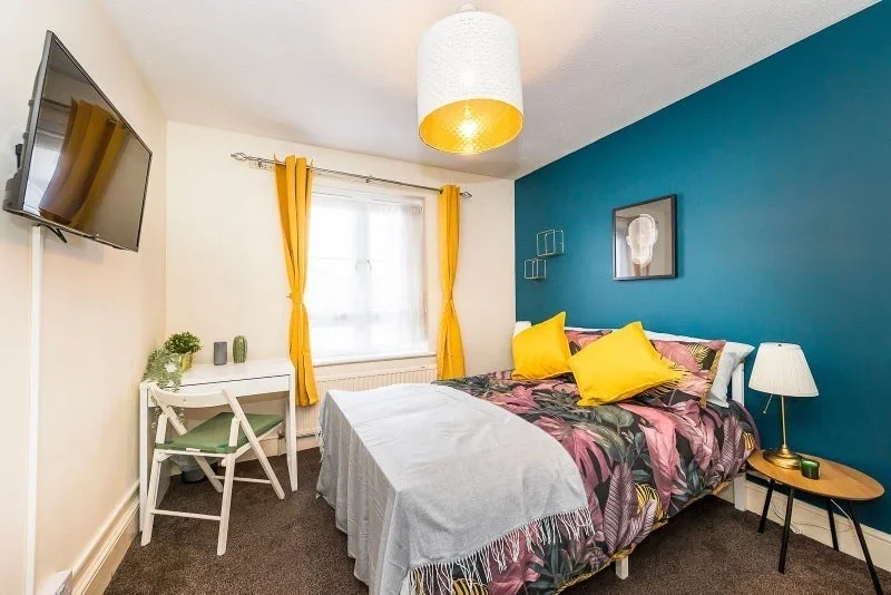 Room Fakruddin Street in Greater London