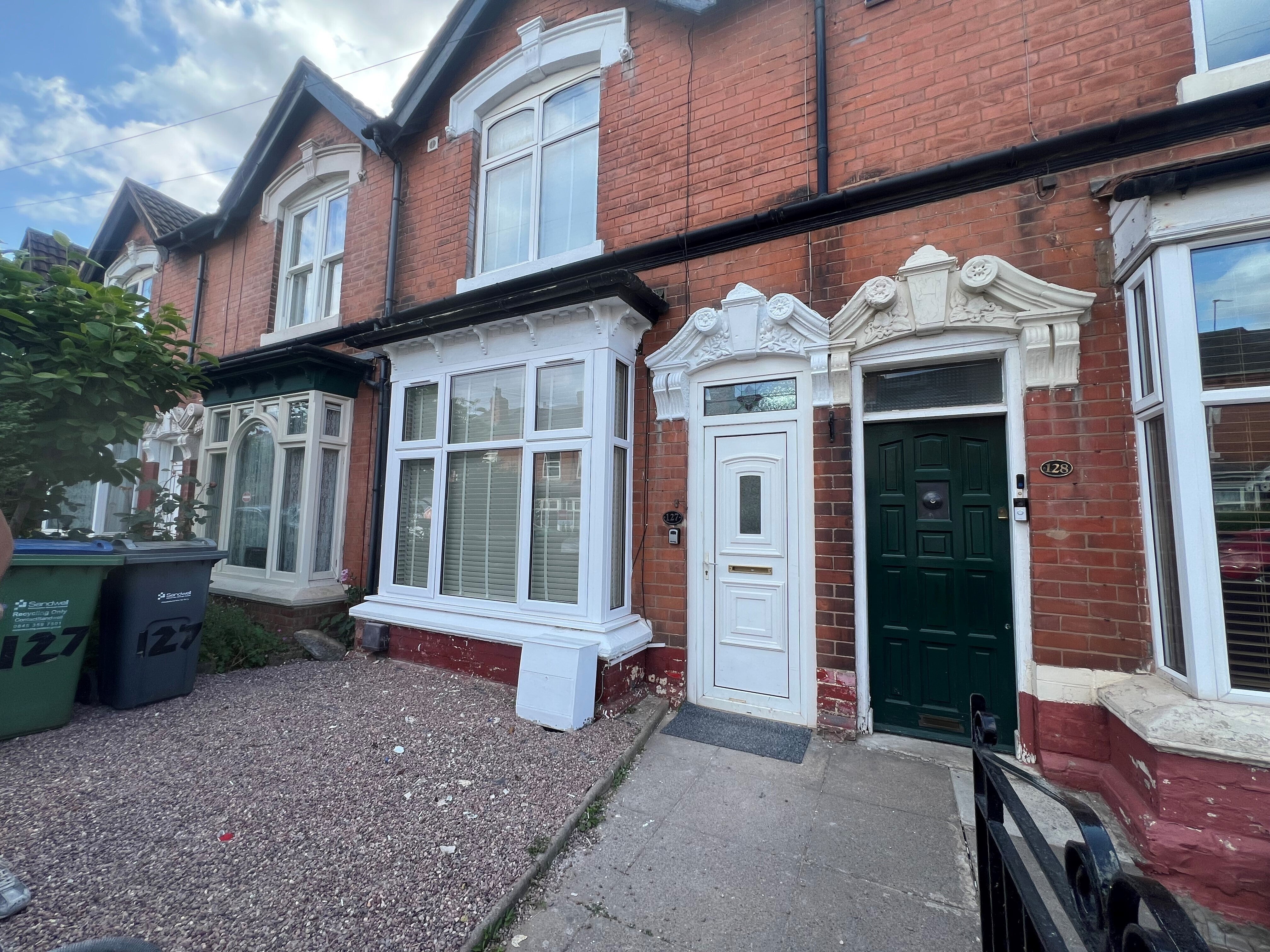 Room Lightwoods Road in Sandwell