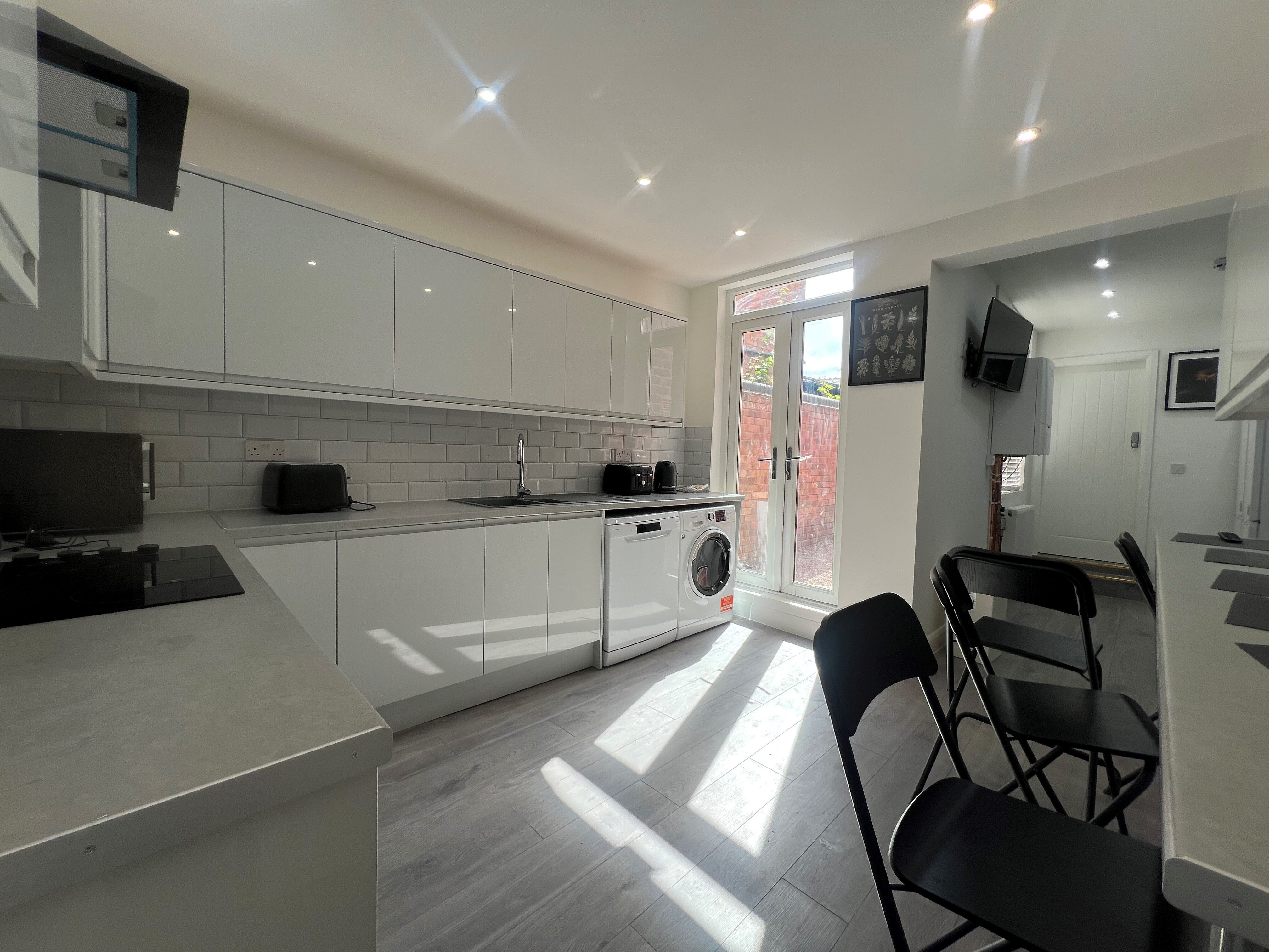 Room Lightwoods Road in Sandwell
