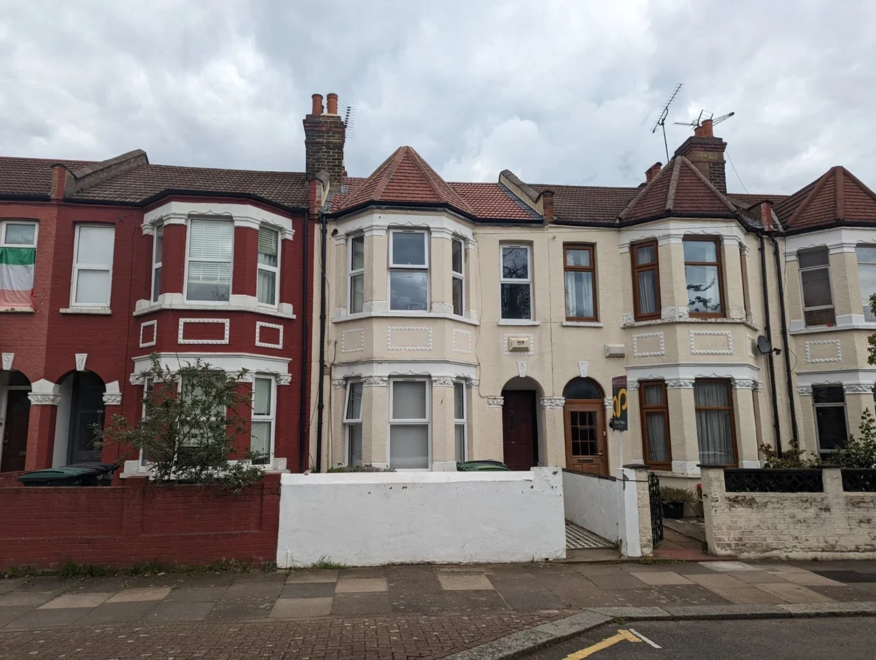 Flat Stanhope Gardens in Greater London