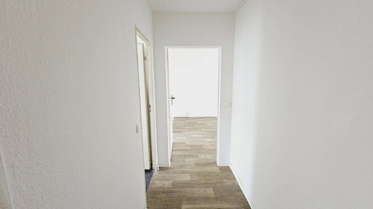Wohnung Dequeder Straße in Magdeburg