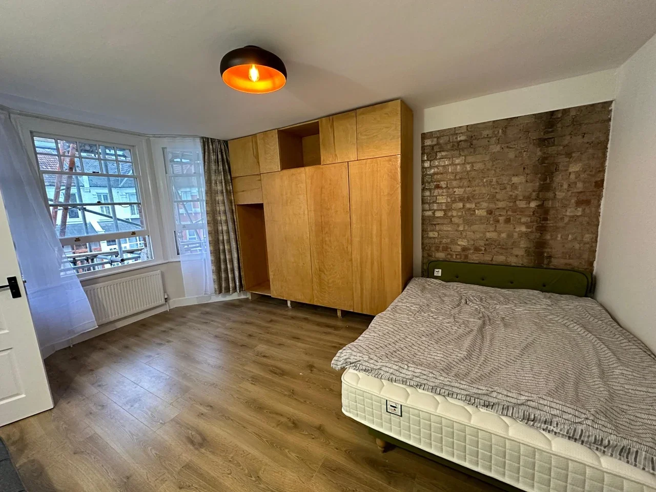 Room Maryland Road in Greater London