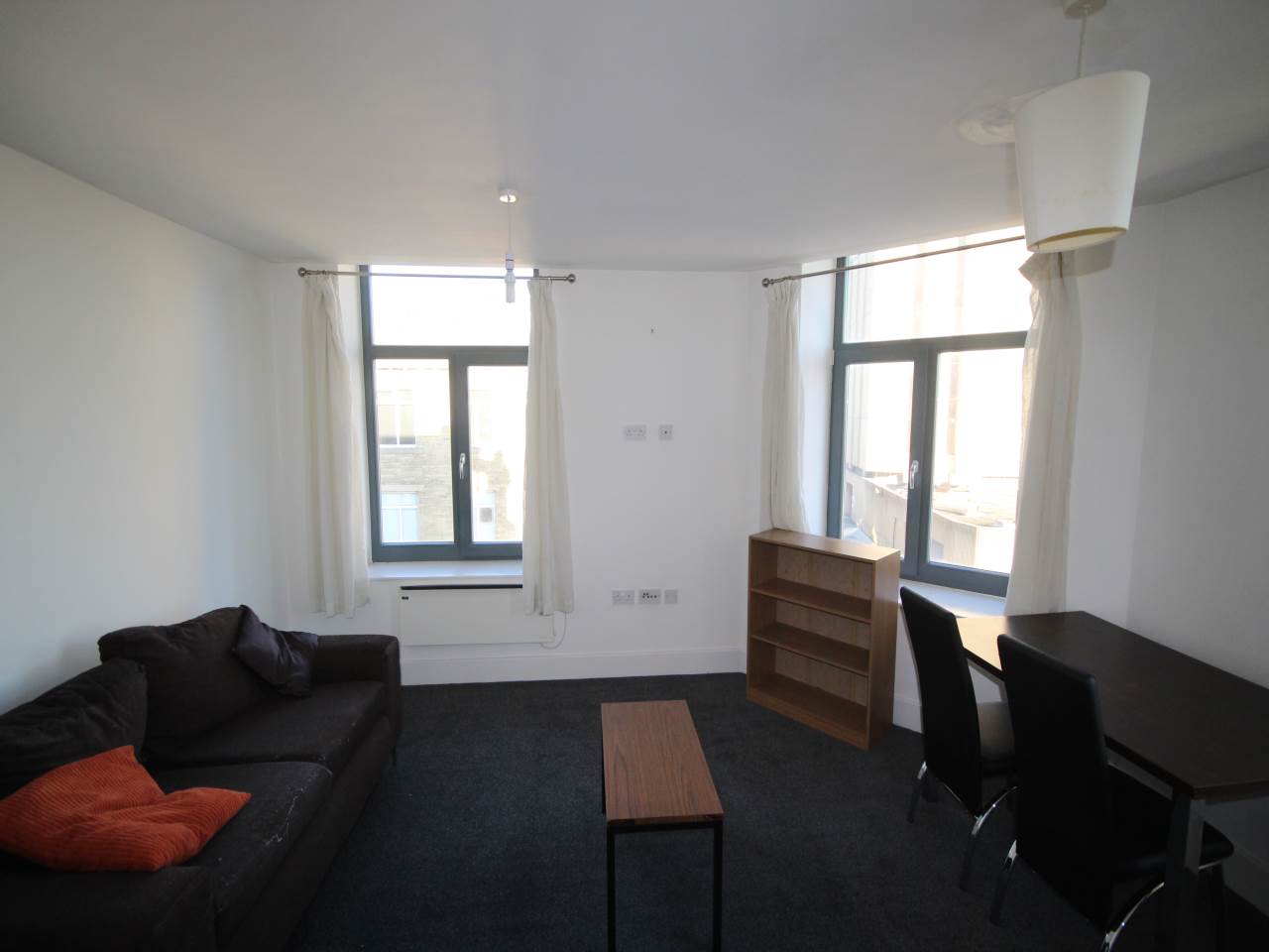 Flat Grattan Road in Bradford