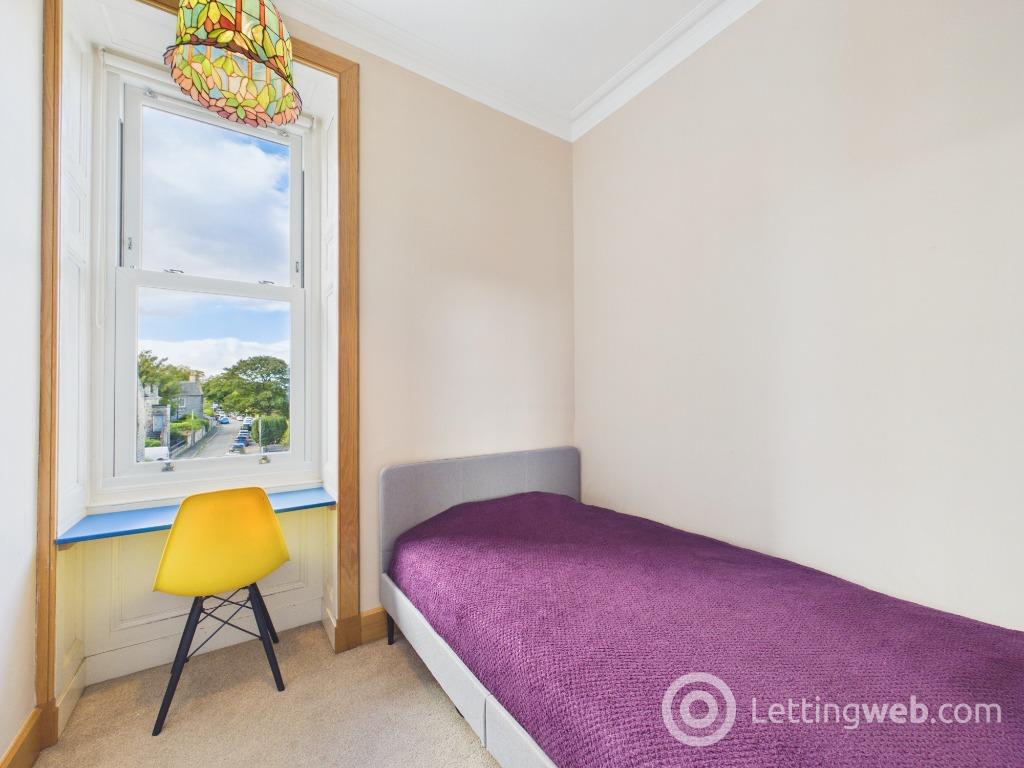 Flat Jessfield Terrace in City of Edinburgh