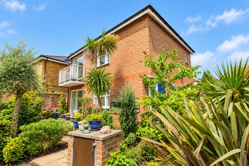 Flat Bridge Close in Borough of Spelthorne