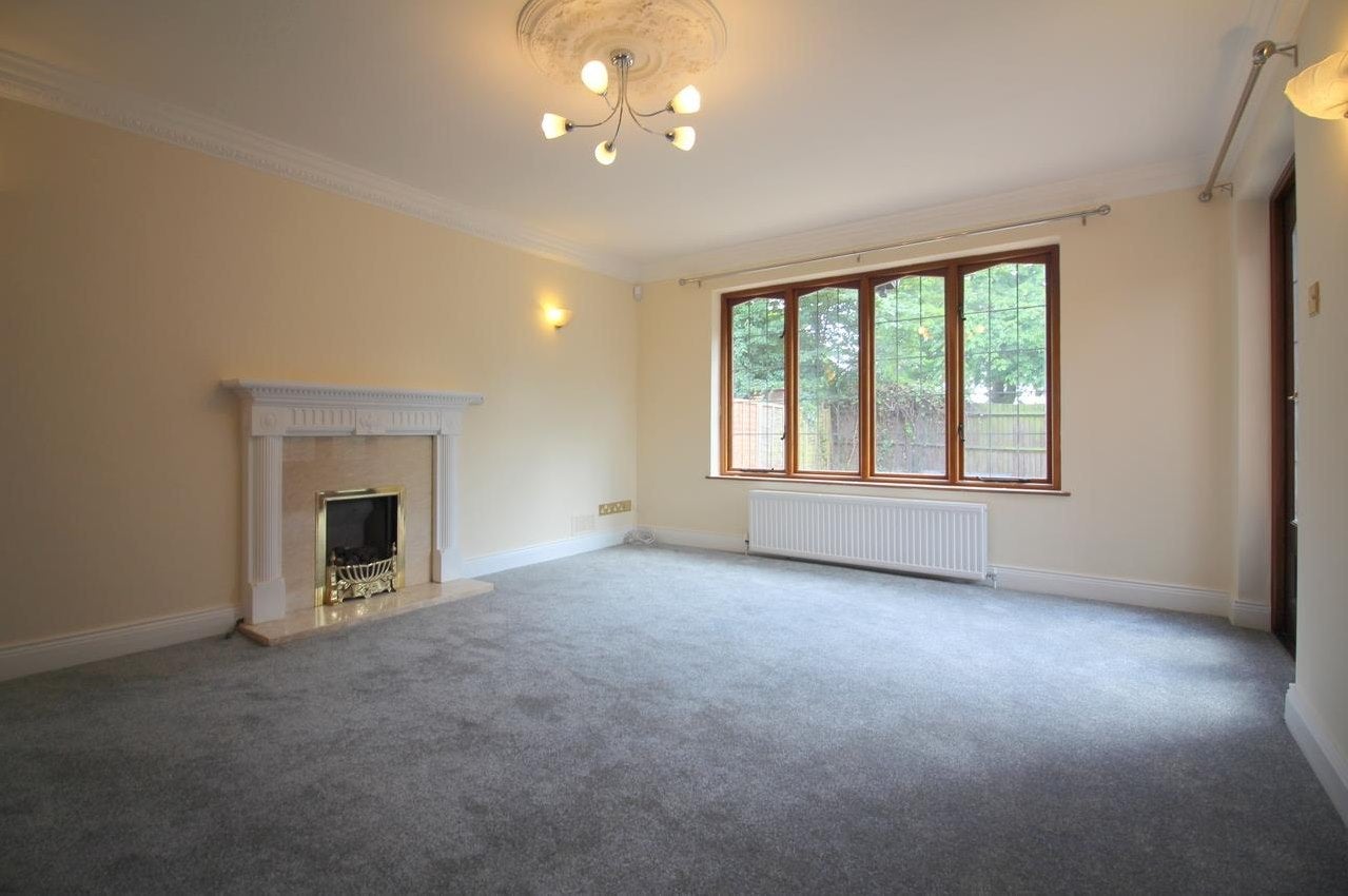 House Harwell Close in Greater London