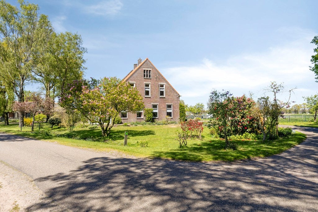 Huis Wielenweg 8 in Radewijk