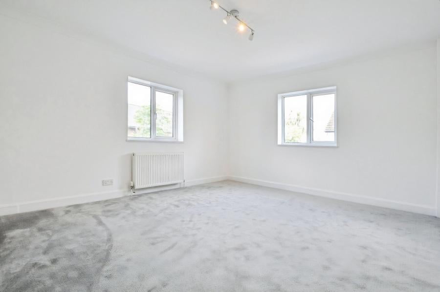 Flat Castle Road in St Albans