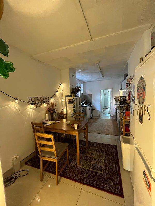 Room Woodlands Park Road in Greater London