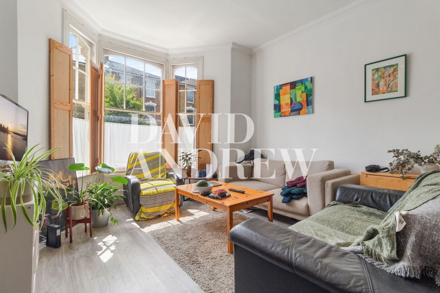 Flat Wilberforce Road in Greater London