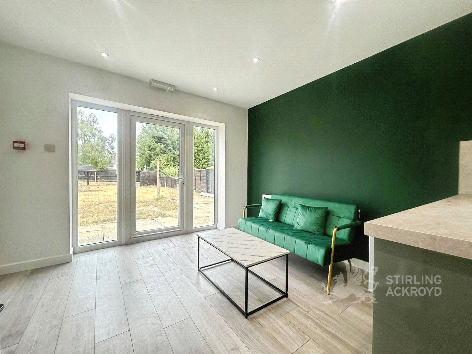 Room Maple Grove in Guildford
