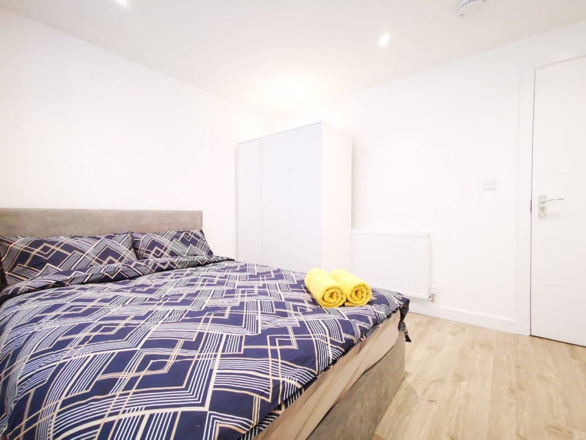 Flat Ferndale Road in Liverpool