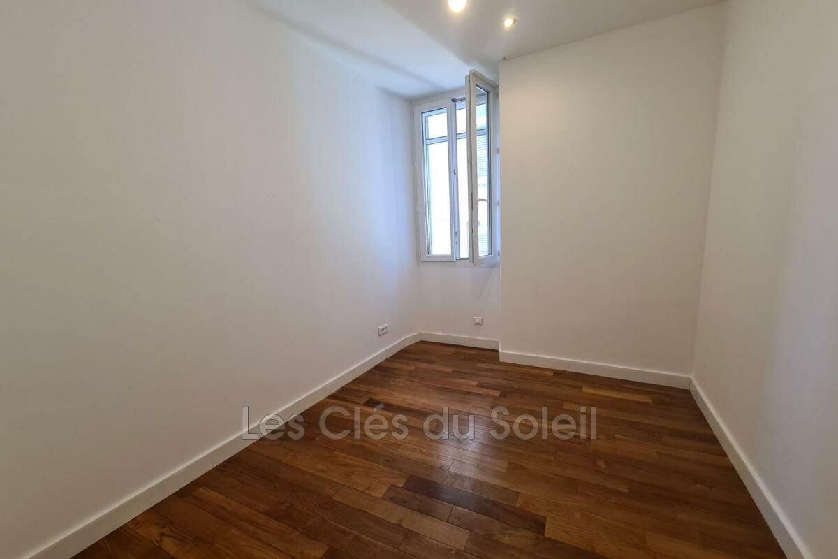 Appartement Rue des Écoles à Bandol