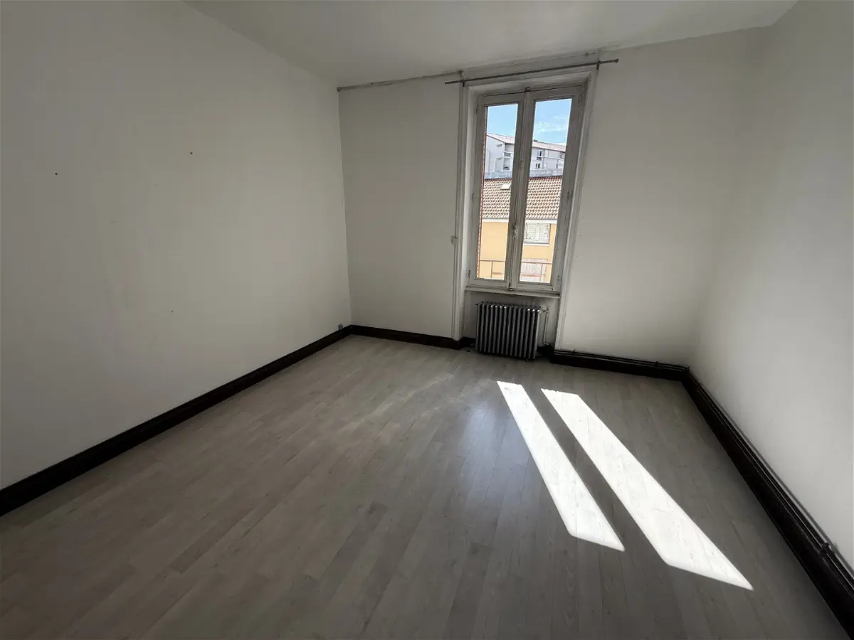 Flat Rue Grellet in Clermont-Ferrand