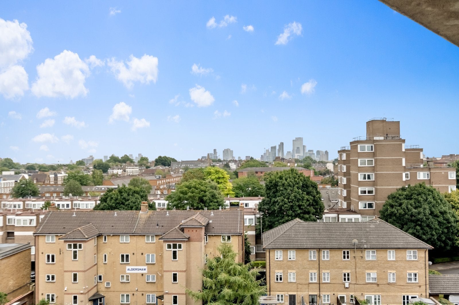 Flat Cottage Road in Greater London
