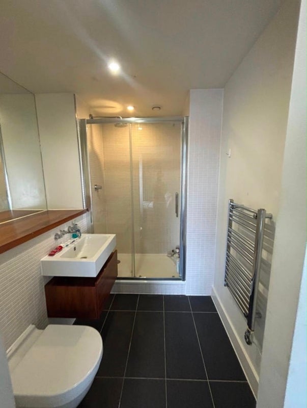 Flat Tiltman Place in Greater London