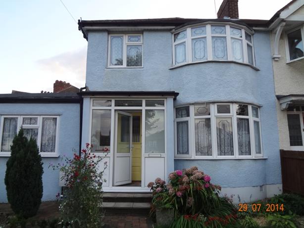 House Marlow Drive in Greater London