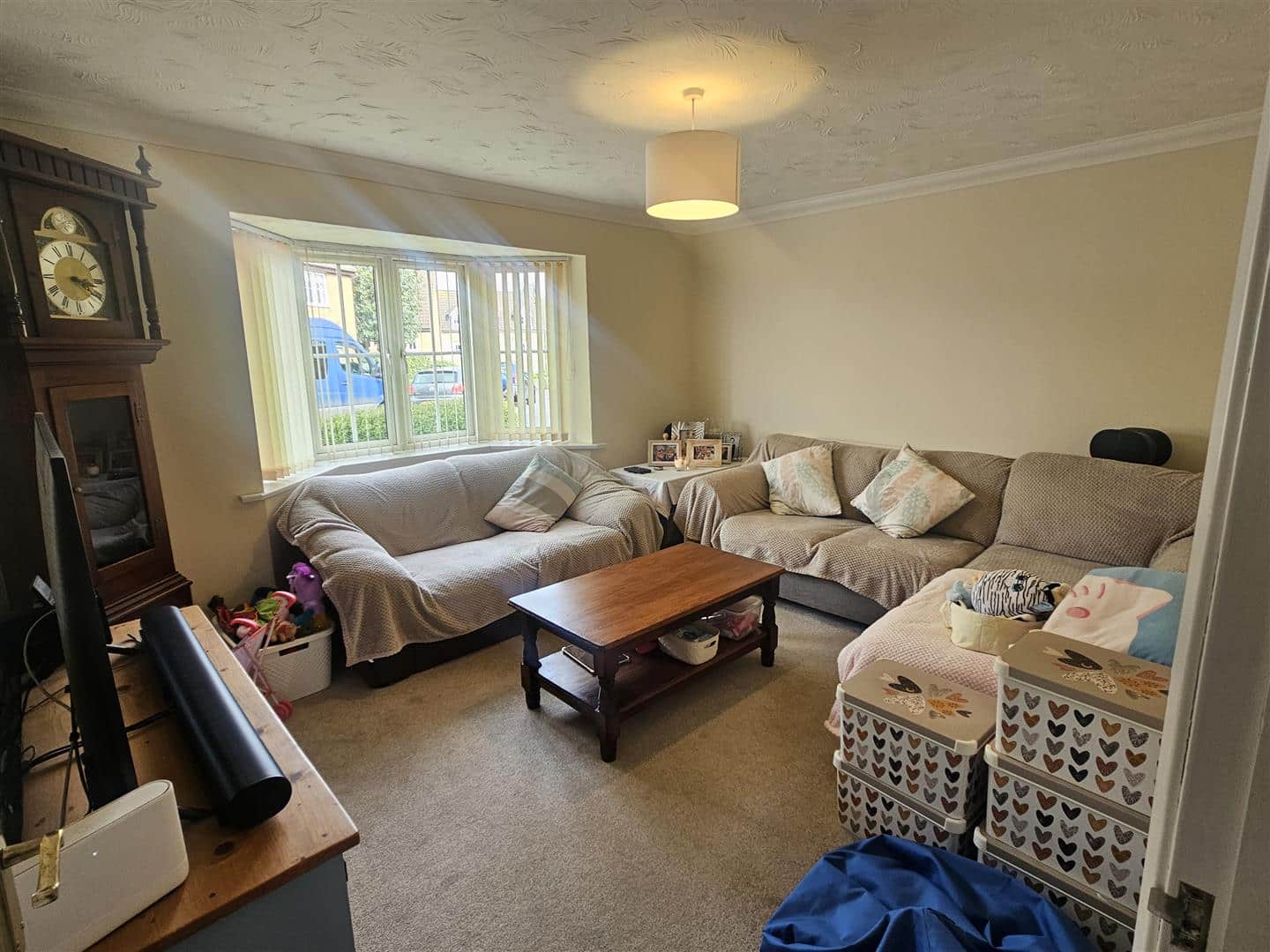 House Irvine Drive in Towcester
