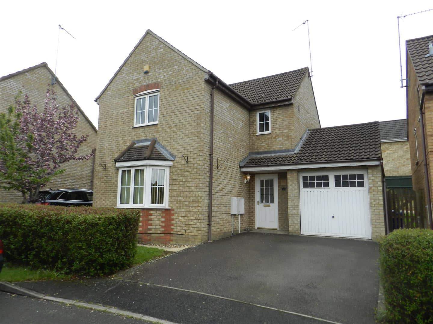House Irvine Drive in Towcester