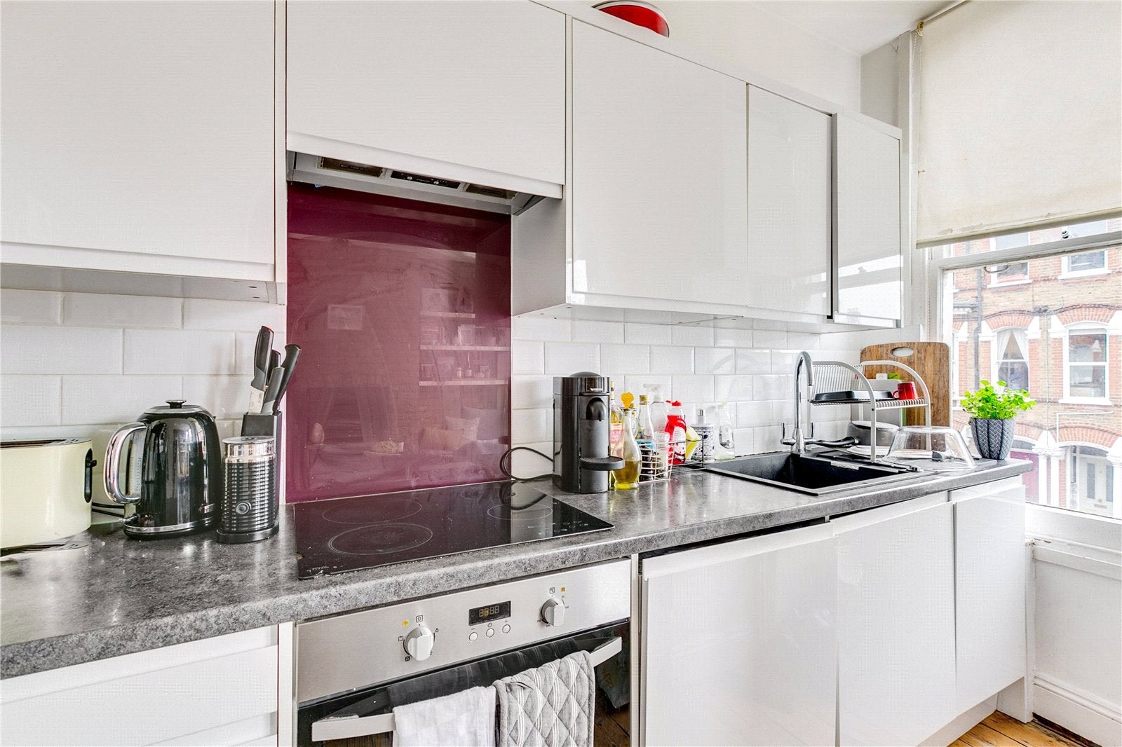 Flat Hemberton Road in Greater London