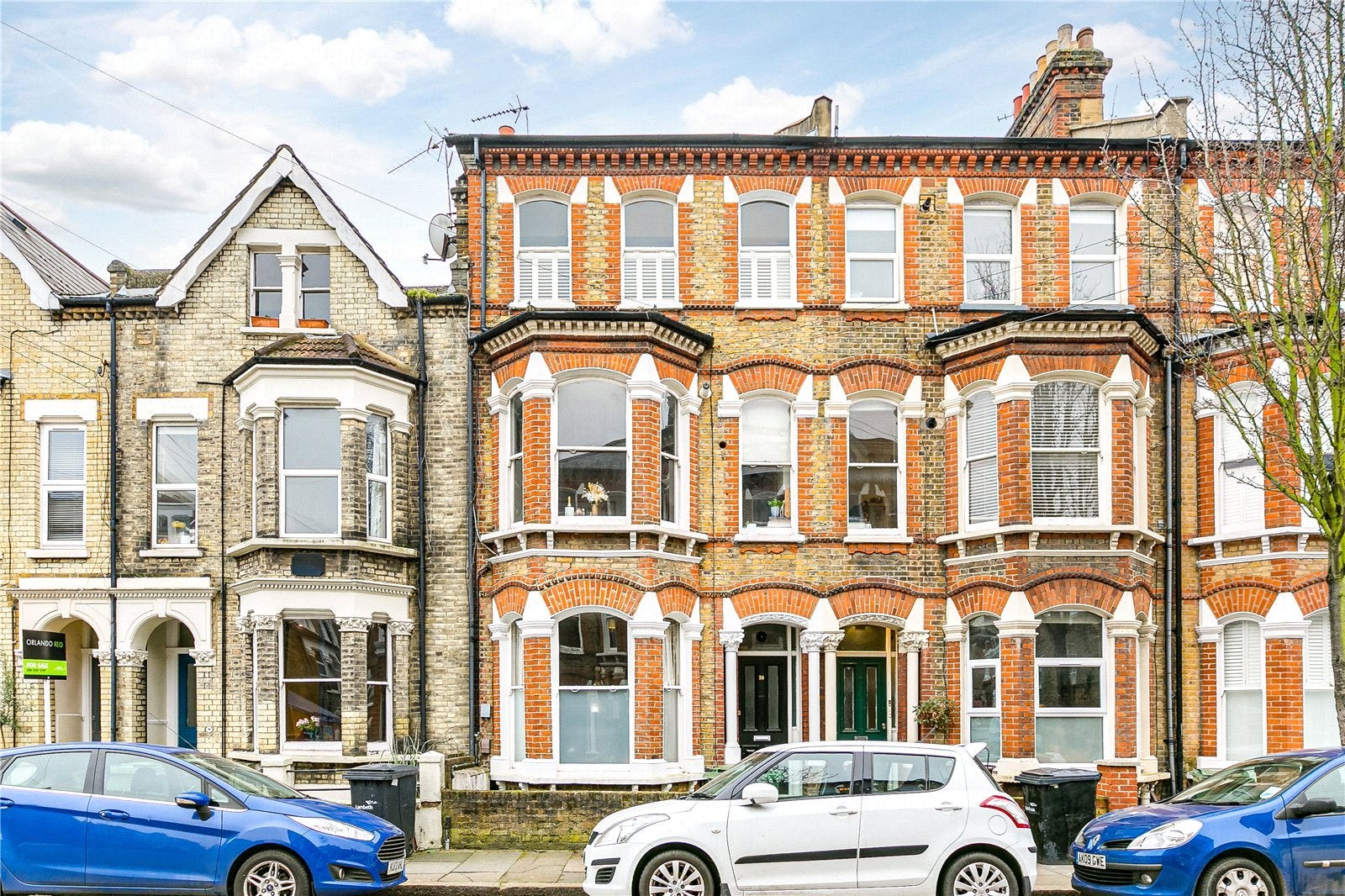 Flat Hemberton Road in Greater London