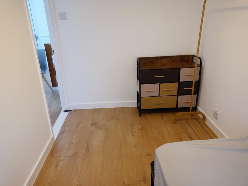 Room Cressingham Gardens in Greater London