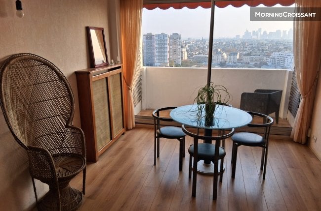 Flat Rue Jules Michelet in Colombes