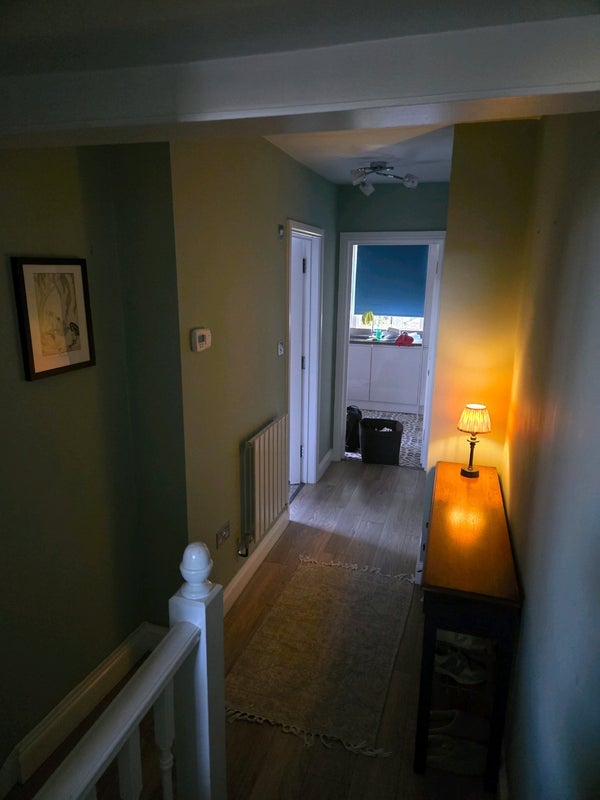 Room Bassingham Road in Greater London