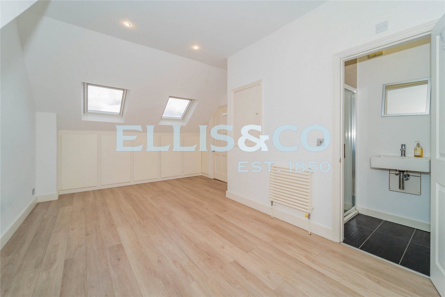 House Whellock Road in Greater London