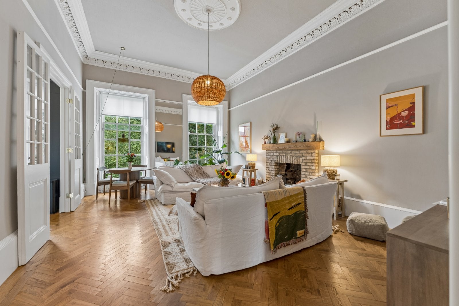 Flat Lansdowne Crescent in Glasgow