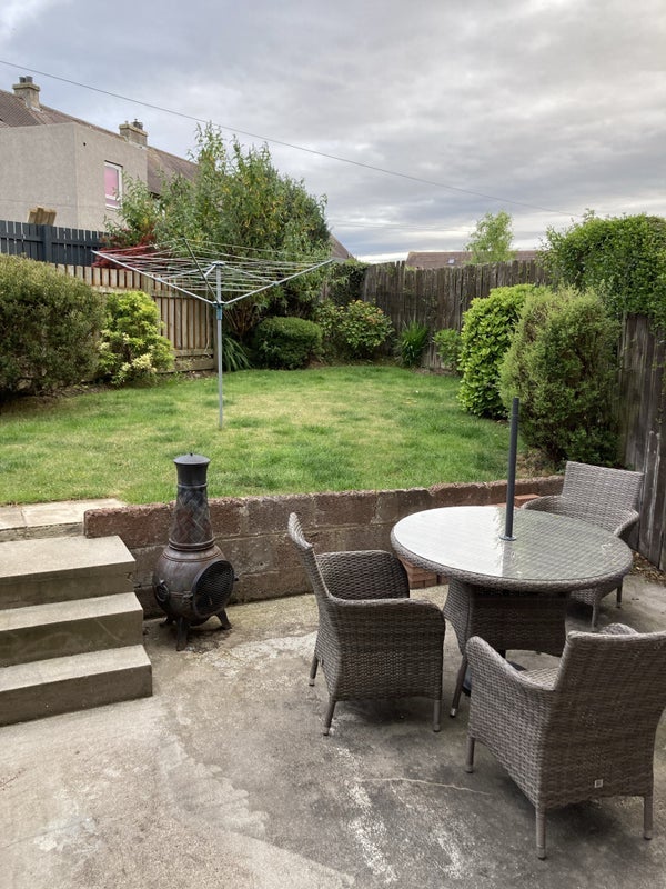 Room Clermiston Avenue in City of Edinburgh