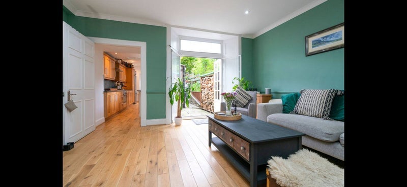 Flat East Claremont Street in City of Edinburgh