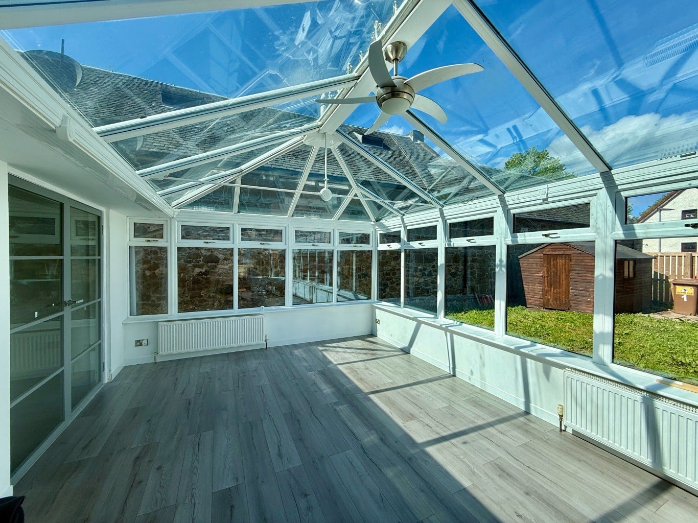 House Linkwood Place in Irvine