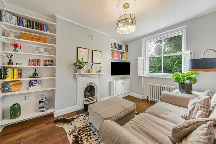 House Prince of Wales Road in Greater London