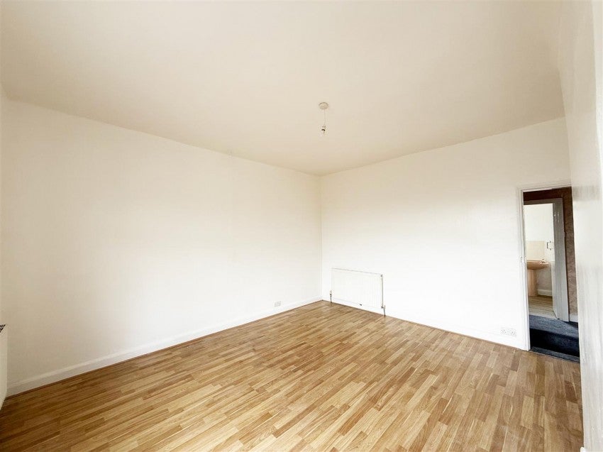Flat Hollins Grove Street in Darwen
