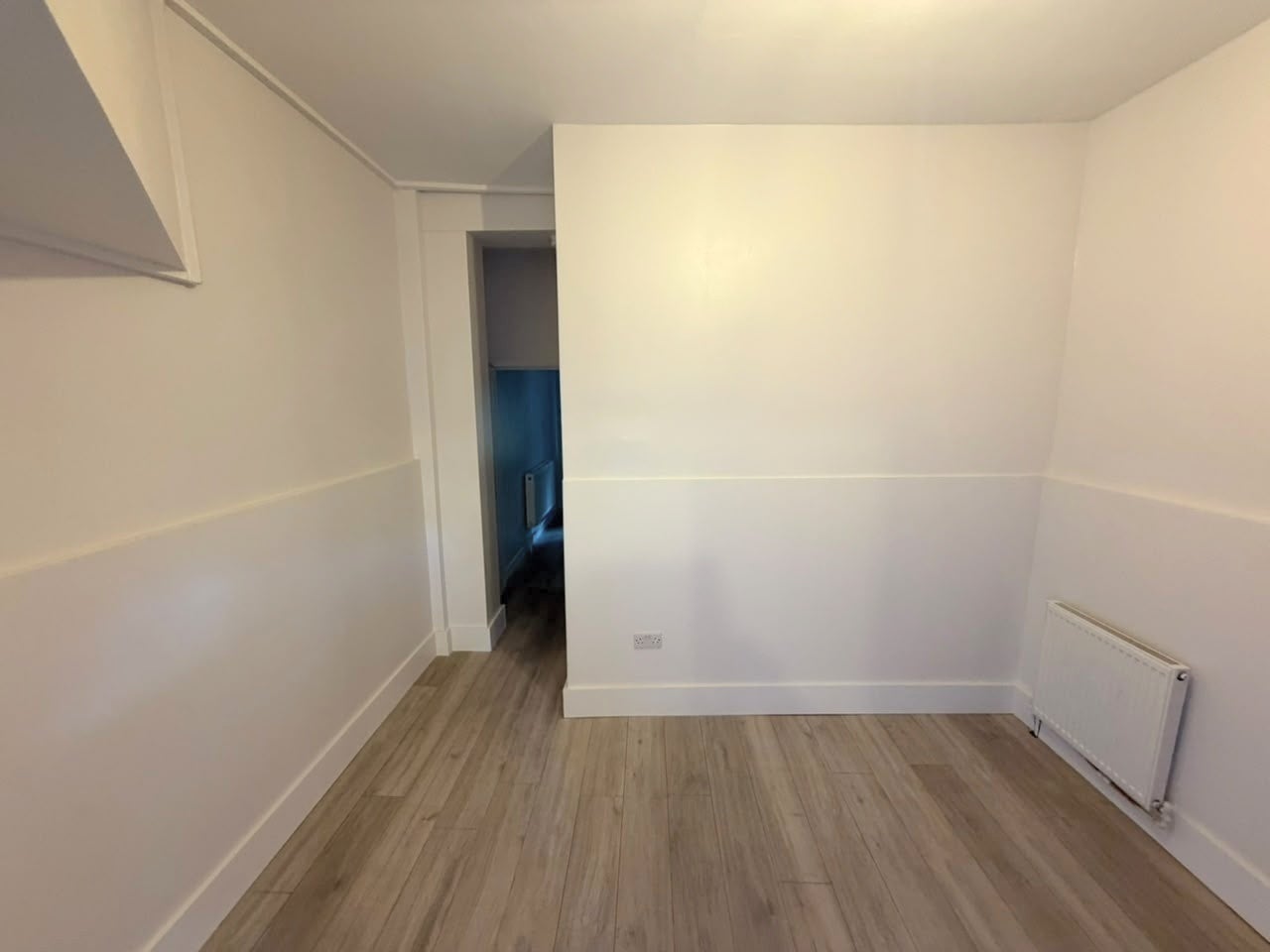 Flat Wastdale Road in Greater London