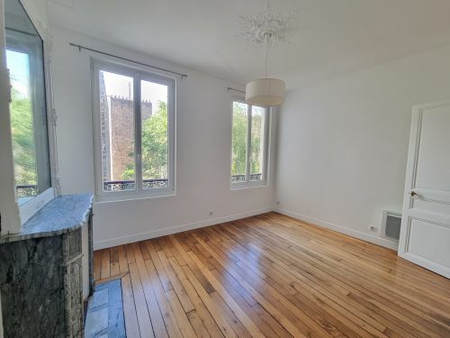 Flat Rue de l'Annonciation in Paris