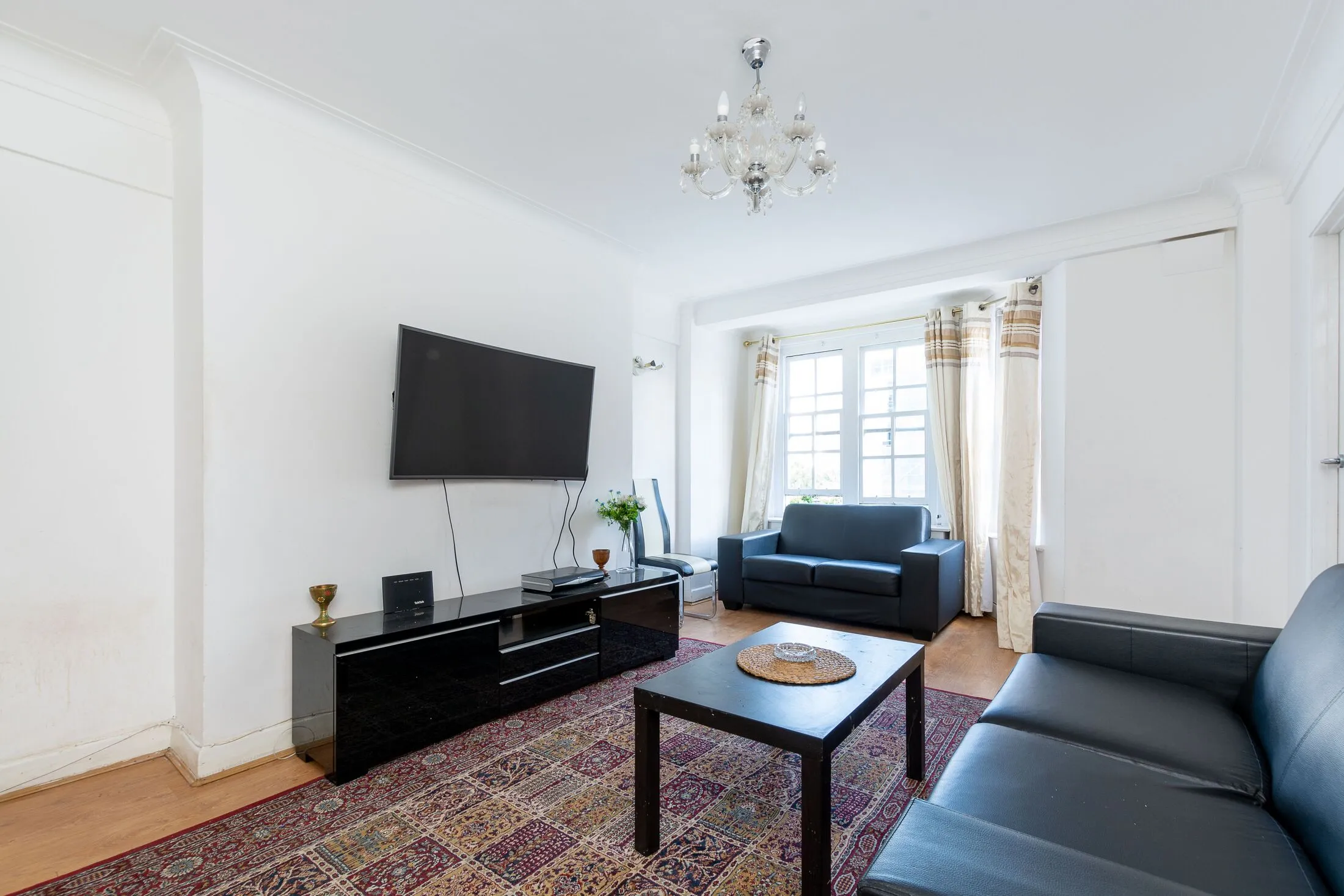 Flat Kendal Street in City of Westminster