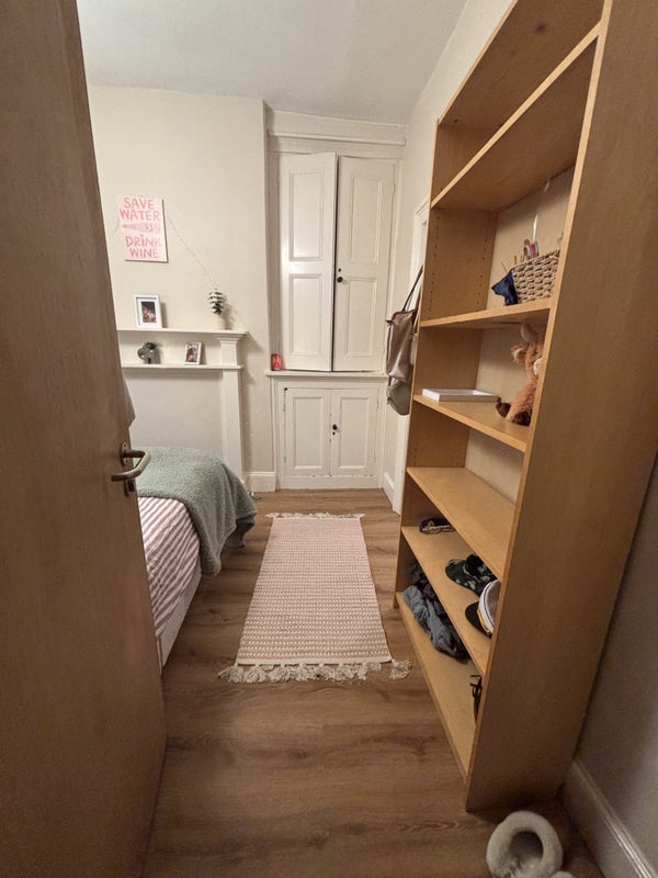 Room Headingley Lane in Leeds
