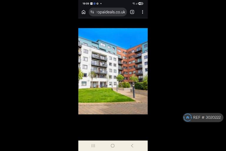 Flat Charles Street in Surrey Heath