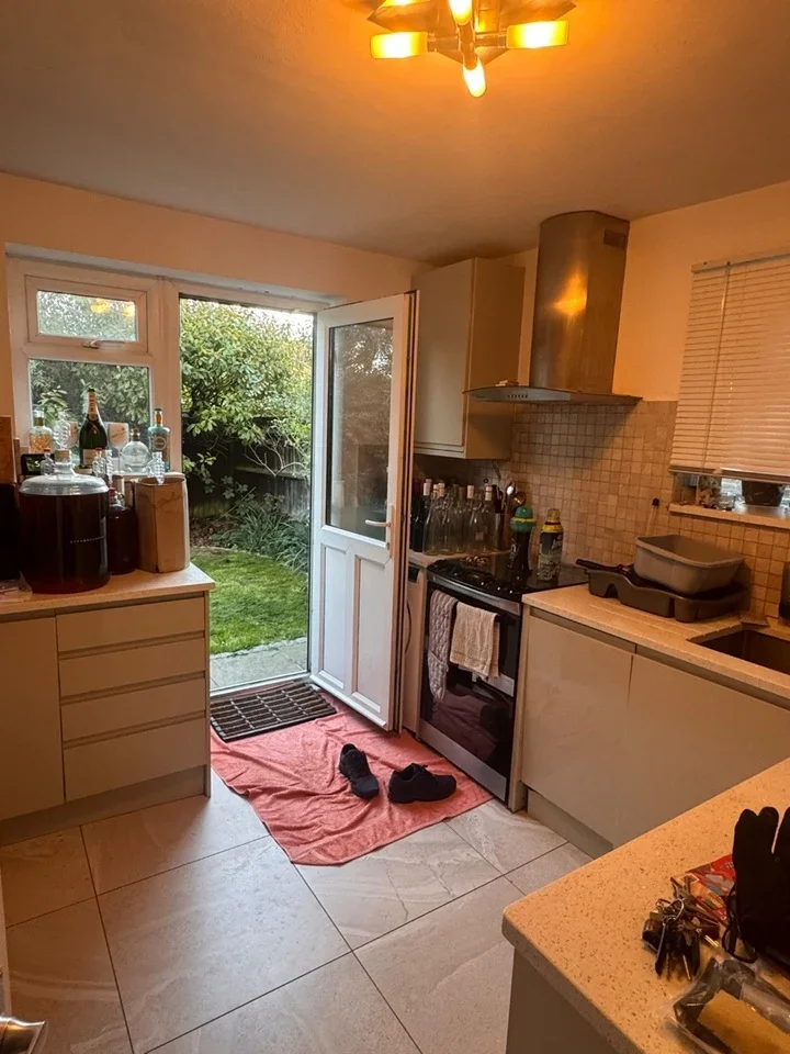 Flat Castle Road in Epsom and Ewell