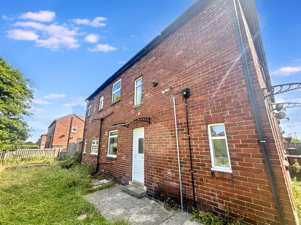 Flat Canterbury Street in Newcastle upon Tyne